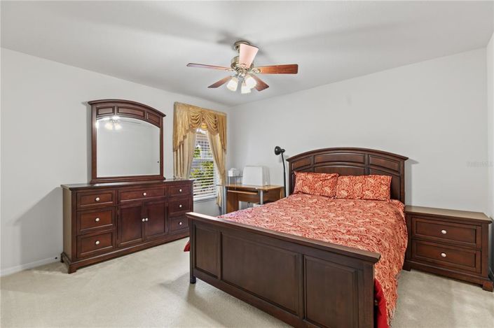 Image No.54-4 Bed Property for sale