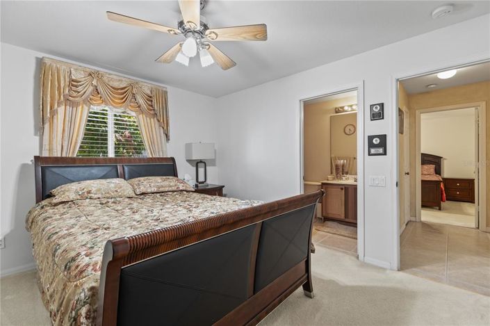 Image No.58-4 Bed Property for sale