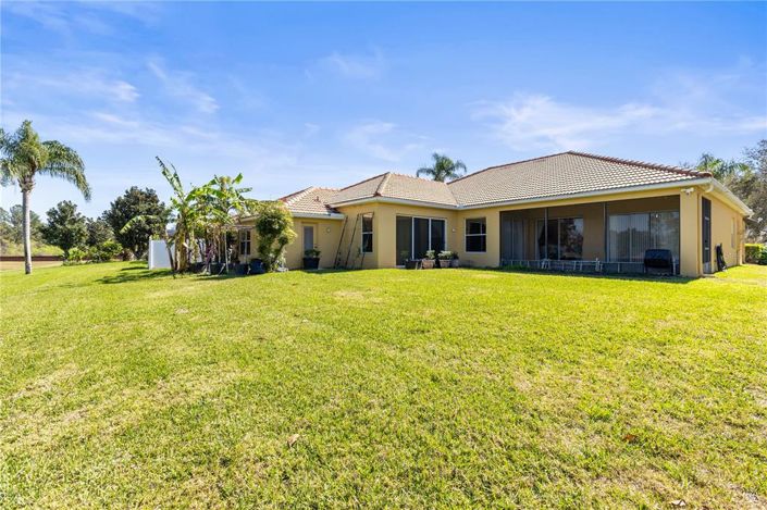 Image No.64-4 Bed Property for sale