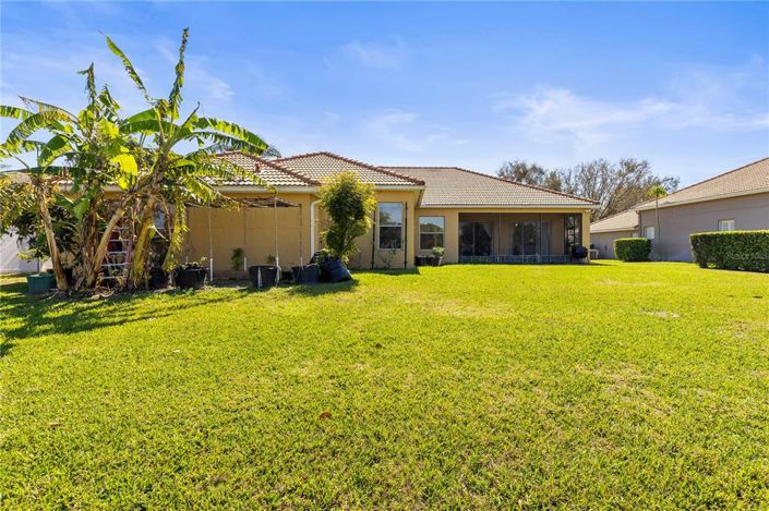 Image No.65-4 Bed Property for sale