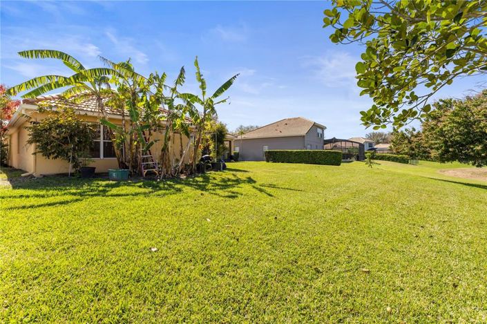 Image No.66-4 Bed Property for sale