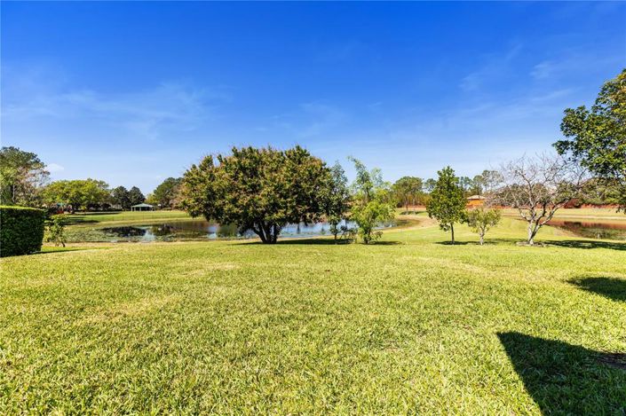 Image No.67-4 Bed Property for sale