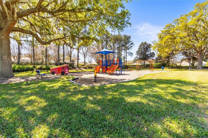 Image No.70-4 Bed Property for sale