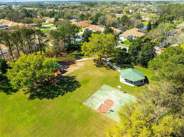 Image No.78-4 Bed Property for sale