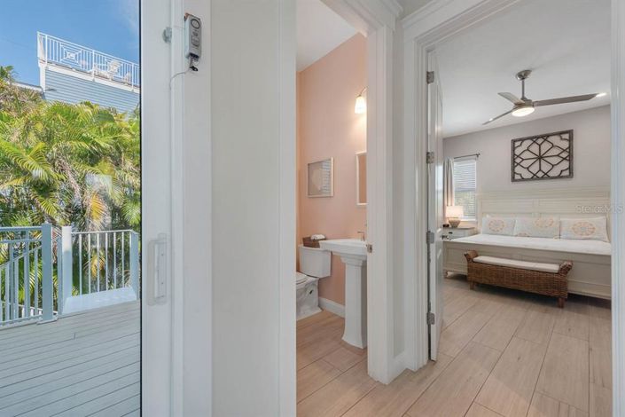 Image No.21-Propriété de 4 chambres à vendre à Holmes Beach