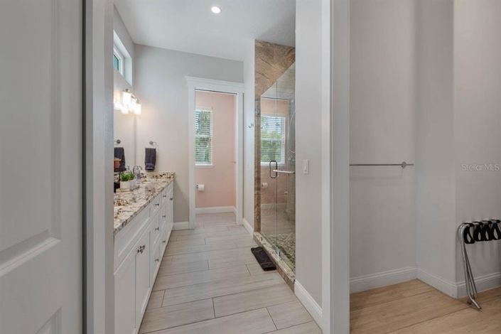 Image No.24-Propriété de 4 chambres à vendre à Holmes Beach