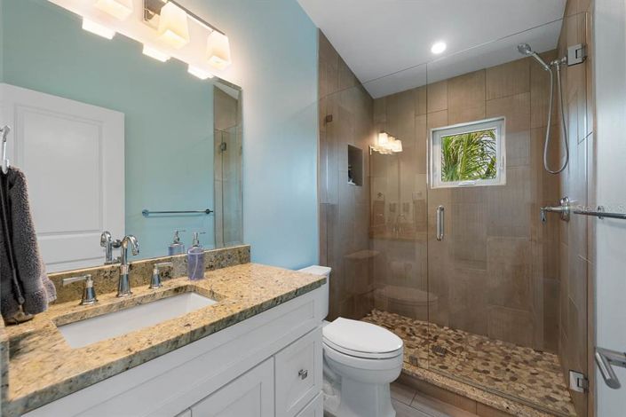 Image No.34-Propriété de 4 chambres à vendre à Holmes Beach