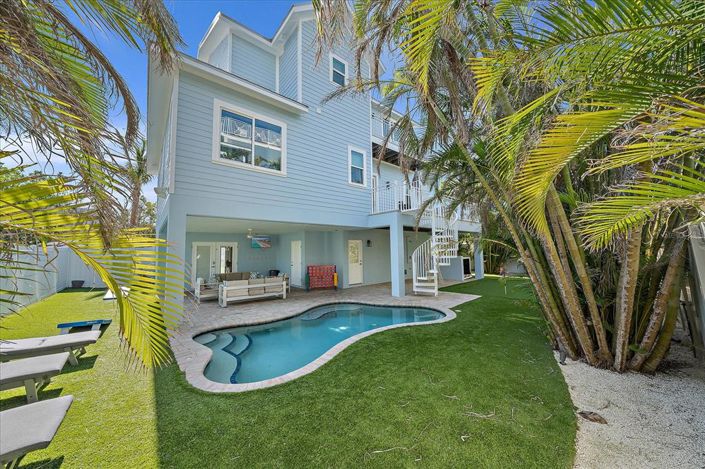 Image No.8-Propriété de 4 chambres à vendre à Holmes Beach