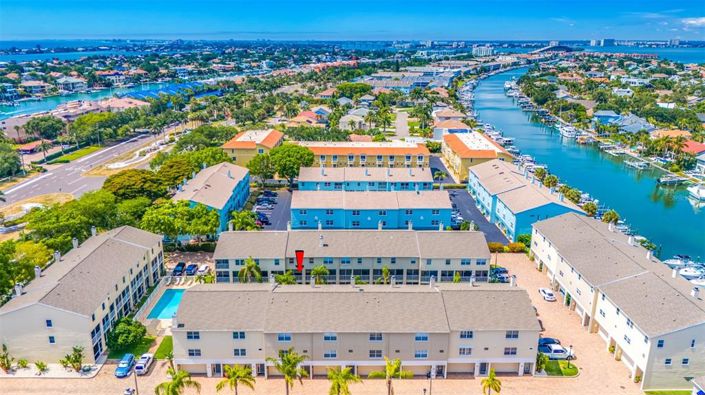 Image No.54-2 Bed Townhouse for sale