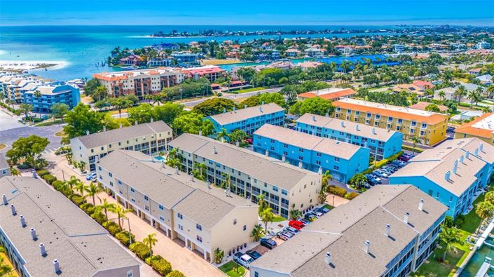 Image No.7-2 Bed Townhouse for sale