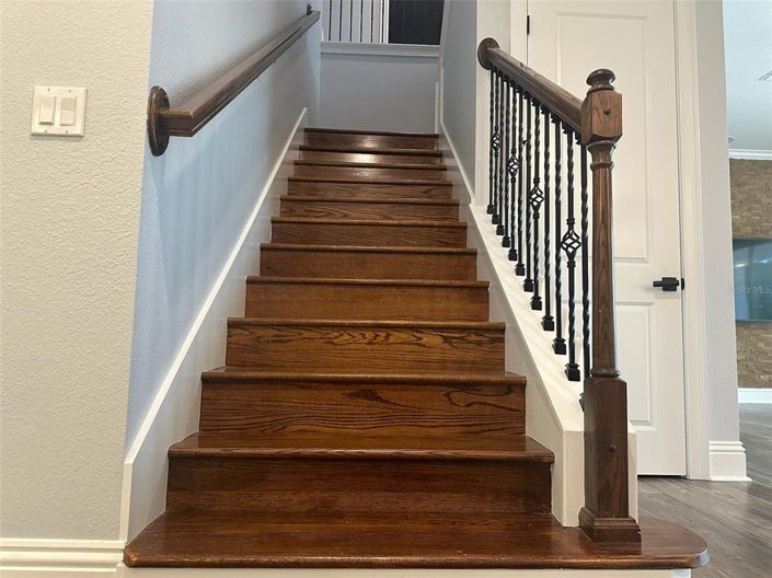 Image No.14-5 Bed Property for sale