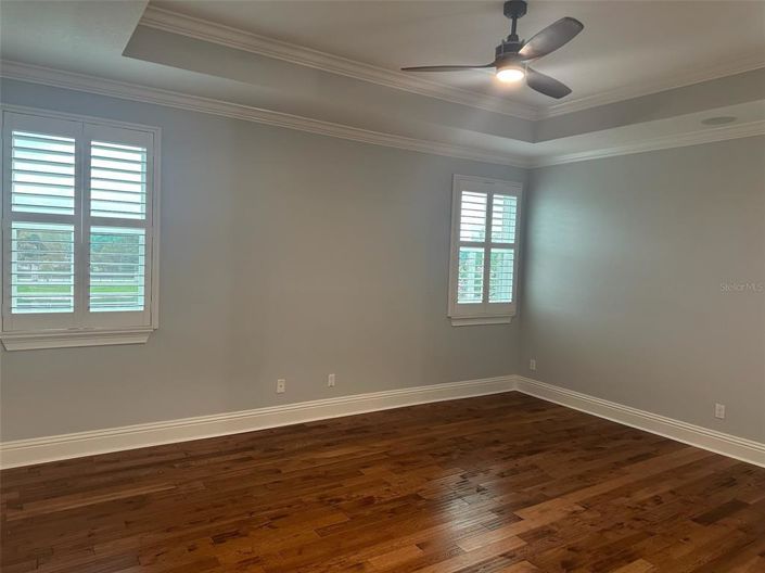 Image No.16-5 Bed Property for sale