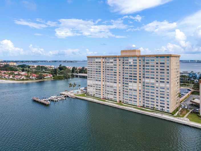 Image No.2-Propriété de 3 chambres à vendre à Floride