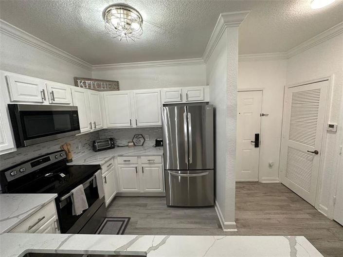 Image No.2-2 Bed Property for sale