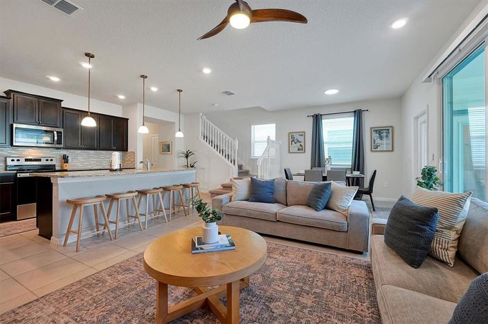 Image No.6-5 Bed Townhouse for sale