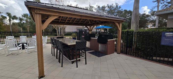 Image No.37-3 Bed Property for sale