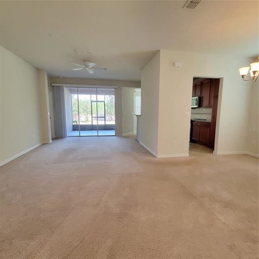 Image No.6-2 Bed Property for sale