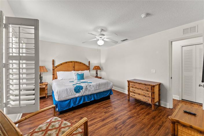 Image No.8-4 Bed Townhouse for sale