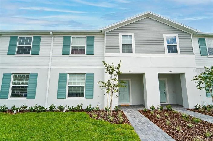 Image No.1-5 Bed Townhouse for sale