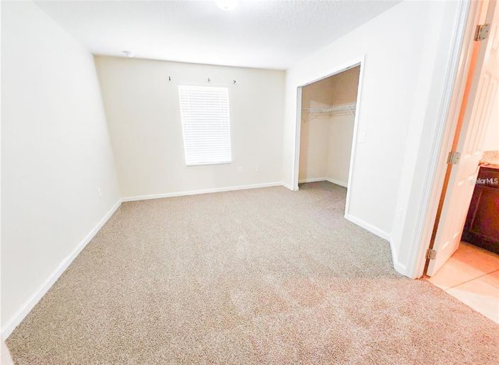 Image No.11-2 Bed Townhouse for sale