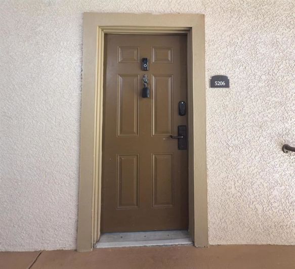 Image No.2-2 Bed Property for sale