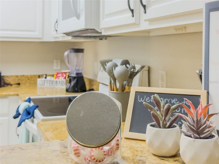 Image No.6-2 Bed Property for sale