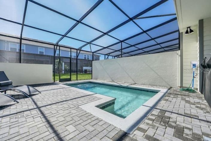 Image No.43-5 Bed Townhouse for sale