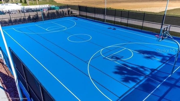 Image No.66-5 Bed Townhouse for sale