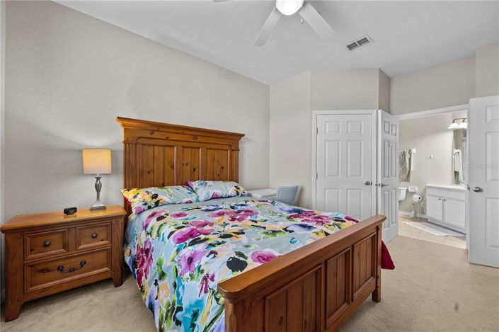 Image No.15-2 Bed Property for sale