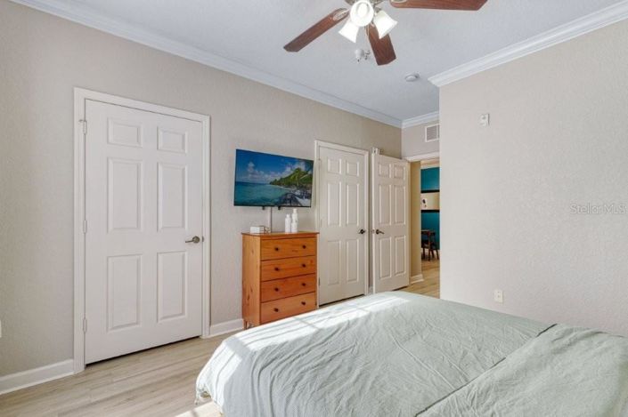 Image No.22-2 Bed Property for sale