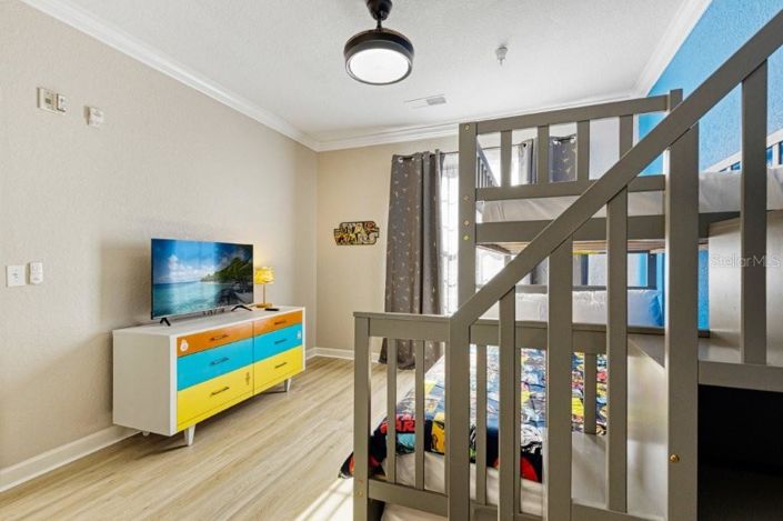 Image No.30-2 Bed Property for sale