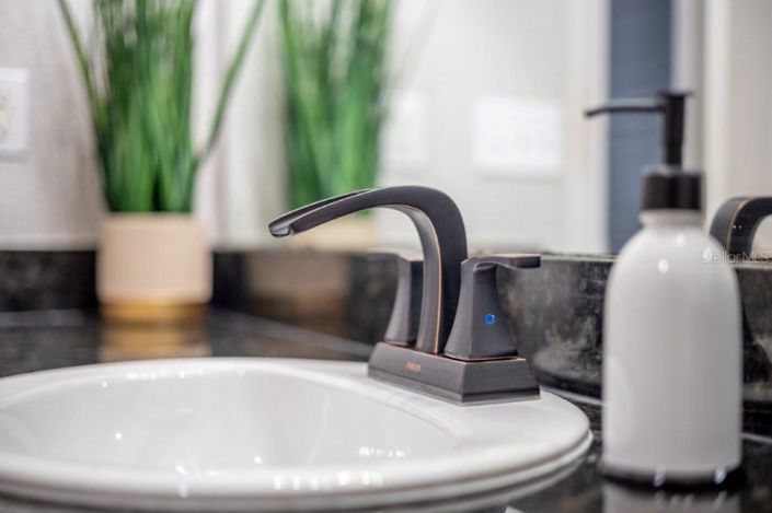 Image No.32-2 Bed Property for sale