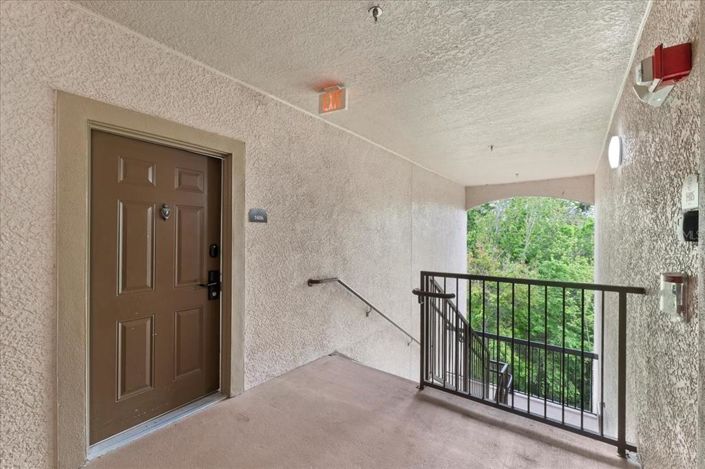 Image No.2-Propriété de 2 chambres à vendre à Davenport