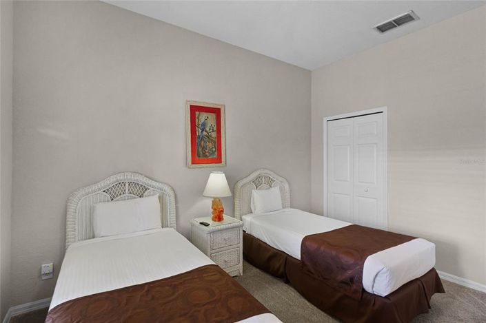 Image No.20-3 Bed Property for sale