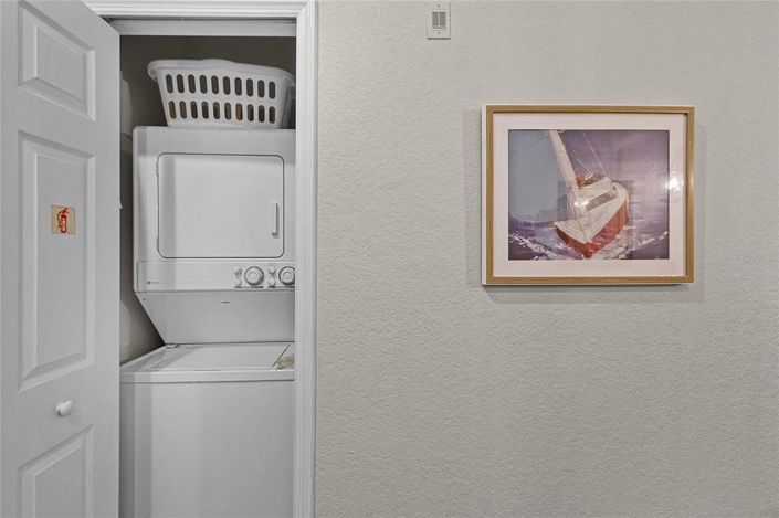 Image No.24-3 Bed Property for sale