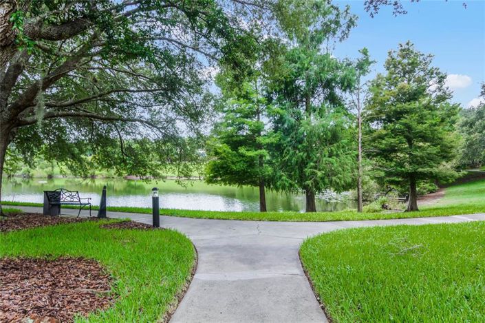 Image No.28-3 Bed Property for sale