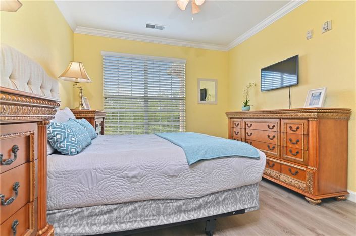 Image No.38-2 Bed Property for sale