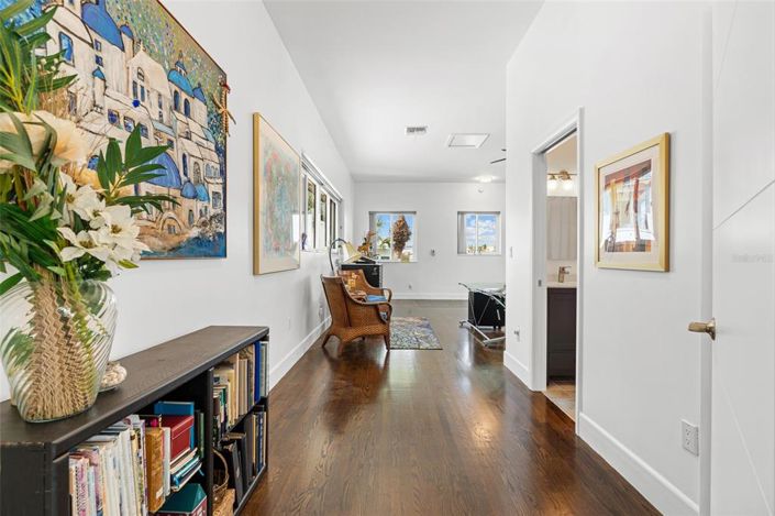 Image No.34-5 Bed Property for sale