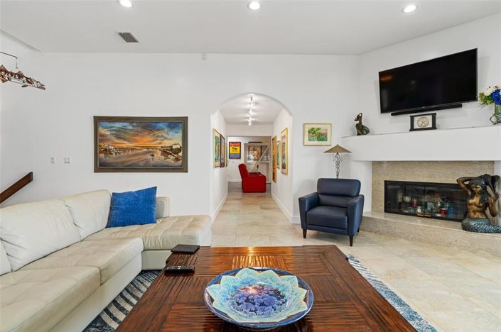 Image No.39-5 Bed Property for sale