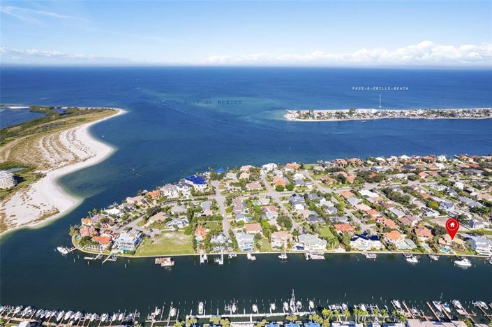 Image No.73-5 Bed Property for sale