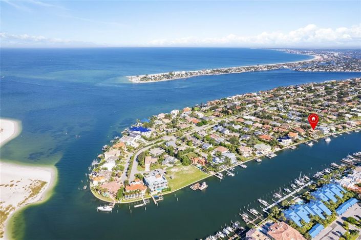 Image No.77-5 Bed Property for sale