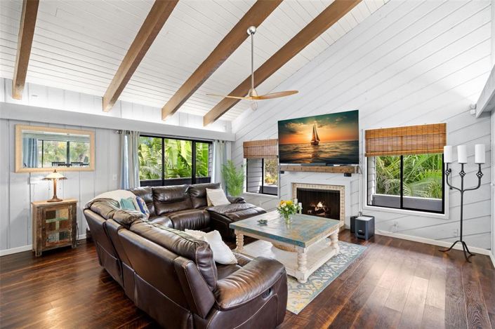 Image No.9-3 Bed Property for sale