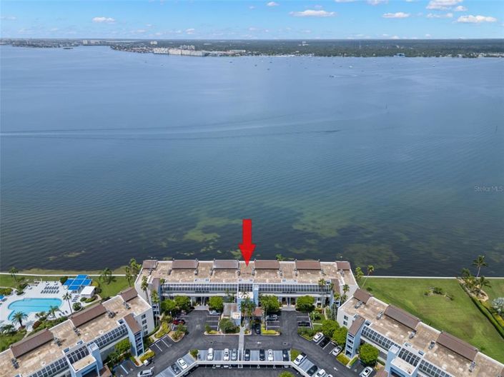 Image No.63-4 Bed Property for sale