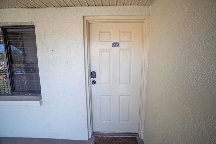 Image No.37-2 Bed Property for sale