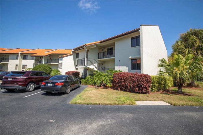 Image No.39-2 Bed Property for sale