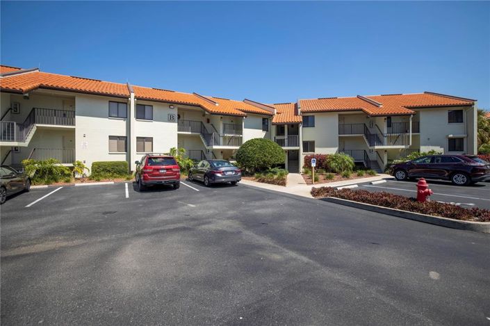 Image No.41-2 Bed Property for sale