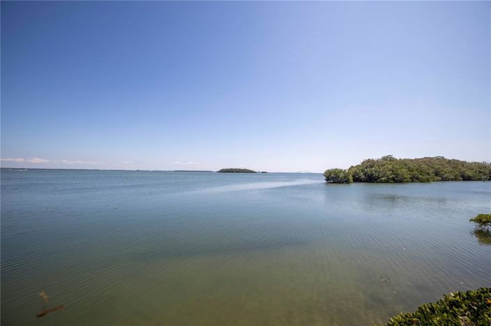 Image No.53-2 Bed Property for sale