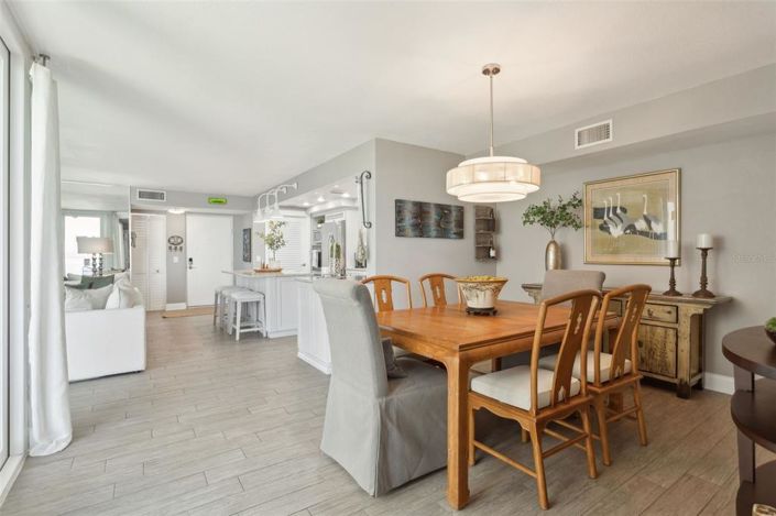 Image No.11-2 Bed Property for sale