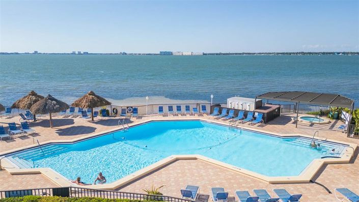 Image No.3-Propriété de 2 chambres à vendre à Floride