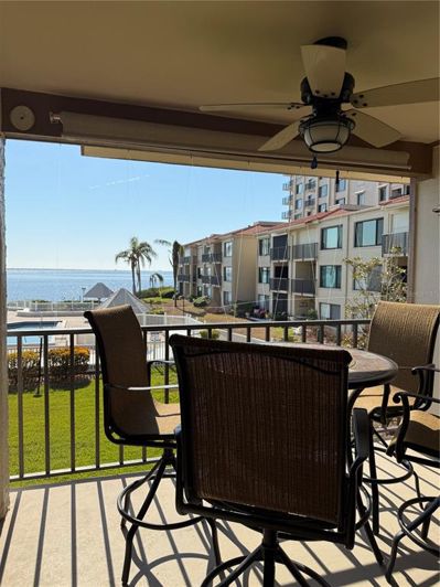 Image No.33-2 Bed Property for sale